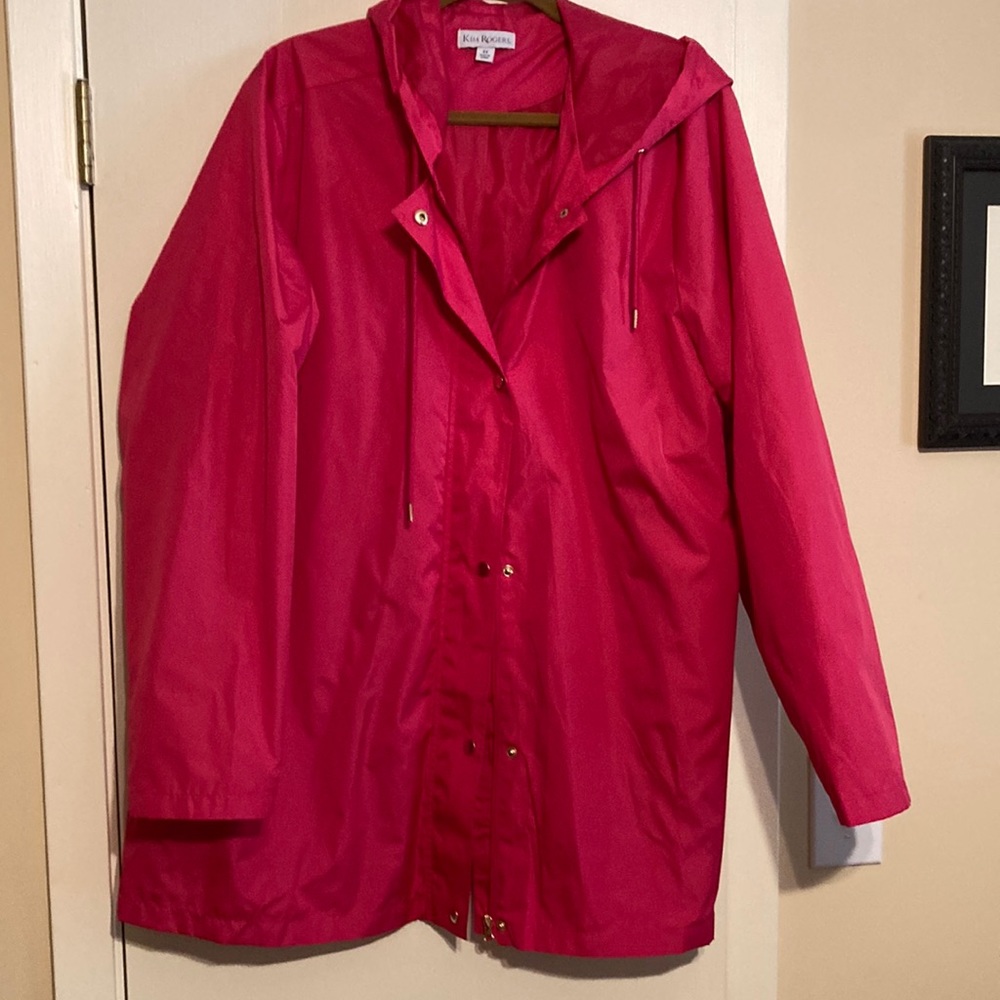 Kim Rogers light windbreaker jacket